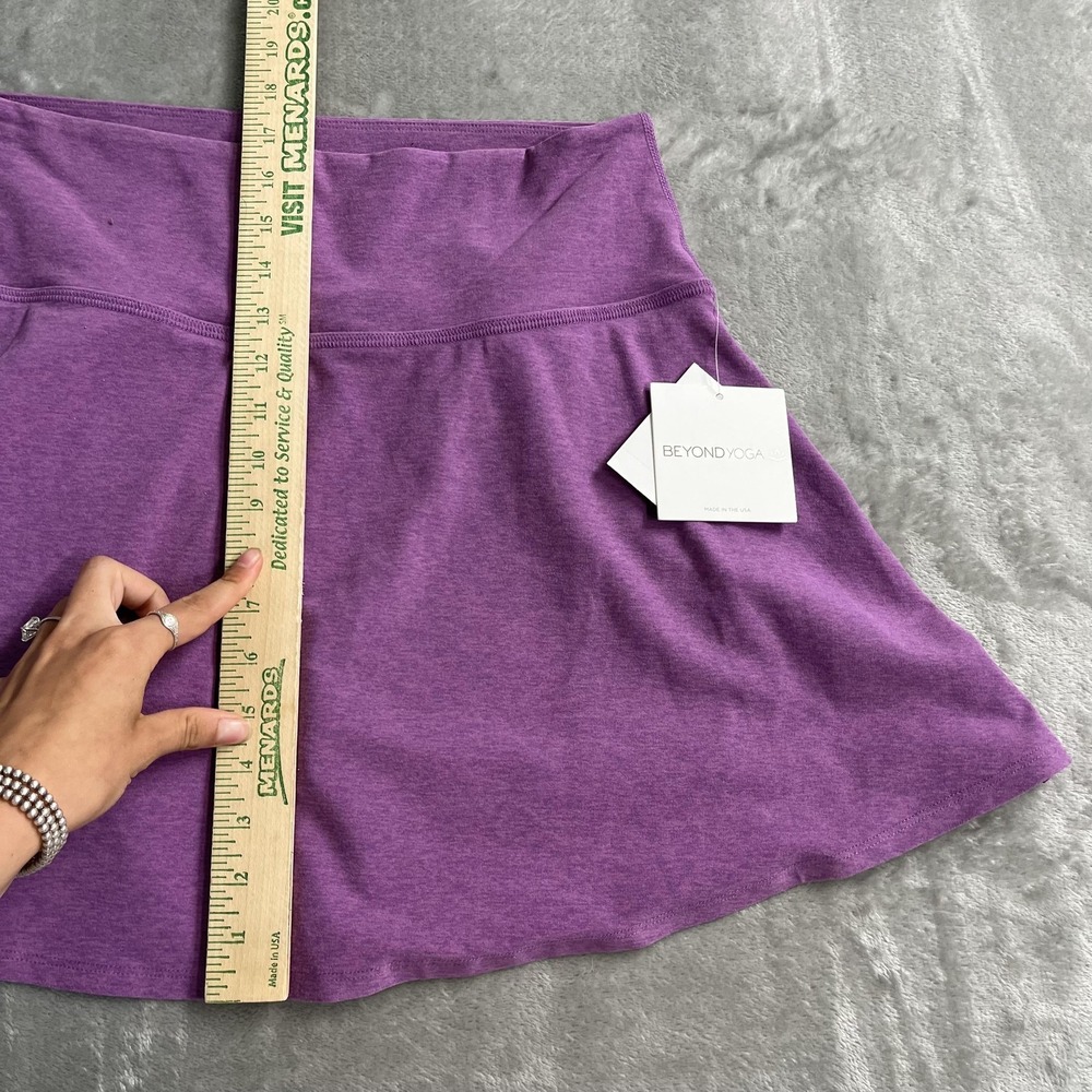 Beyond Yoga Skort Womens XL Purple Heather Pull On Built In Shorts Yoga Athletic - Picture 9 of 10